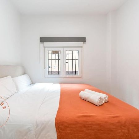 Cosy Apartment With Patio In Malaga - Tcm المظهر الخارجي الصورة