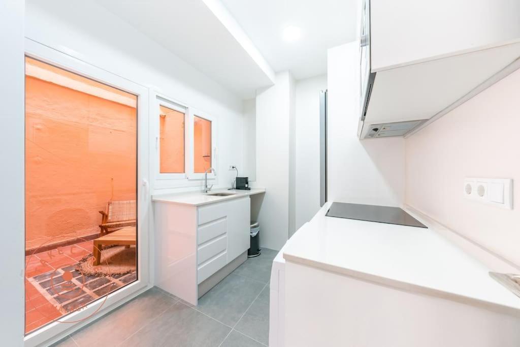 Cosy Apartment With Patio In Malaga - Tcm المظهر الخارجي الصورة